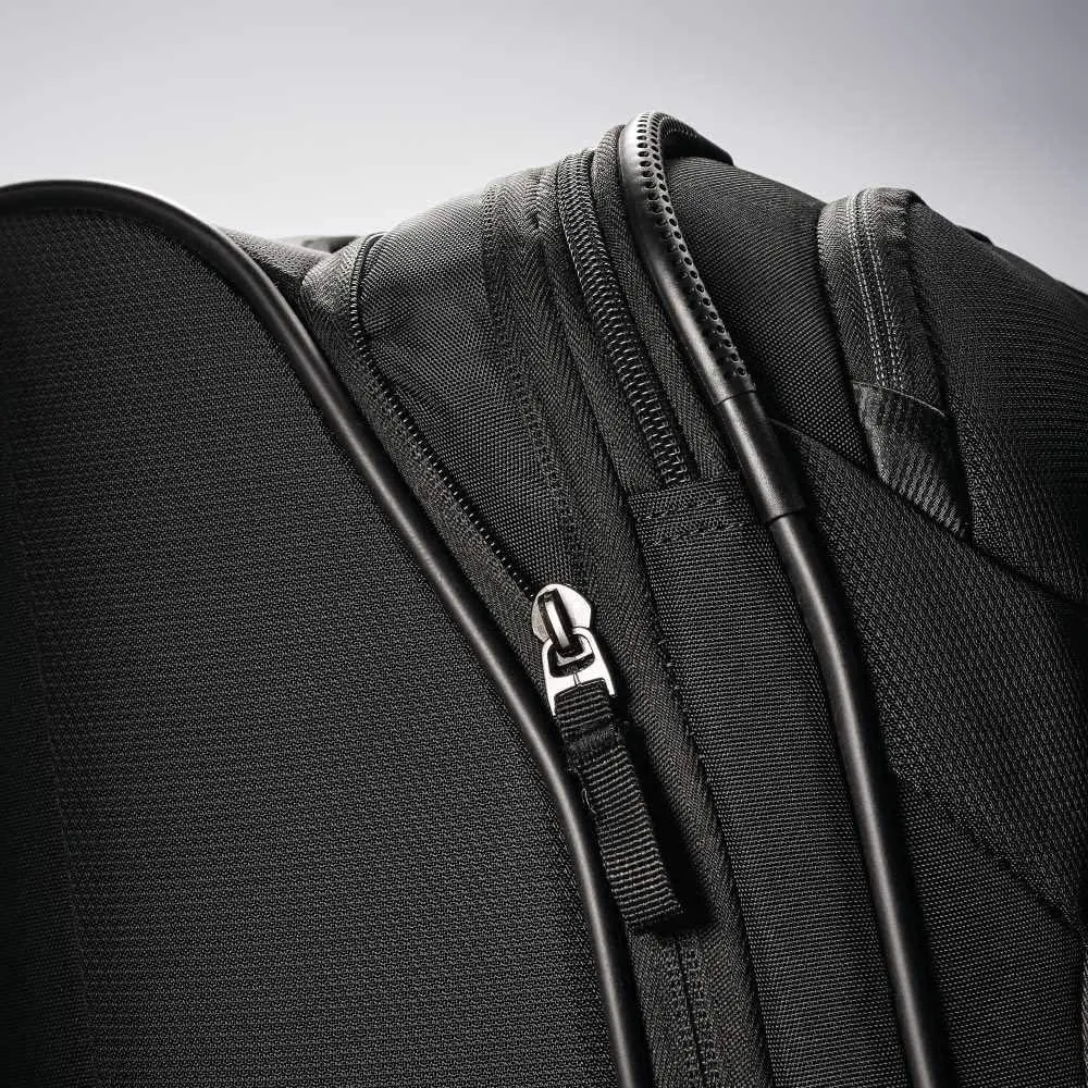 American Tourister 25" Zoom Spinner Expandable Luggage Black Pillow & Headphones