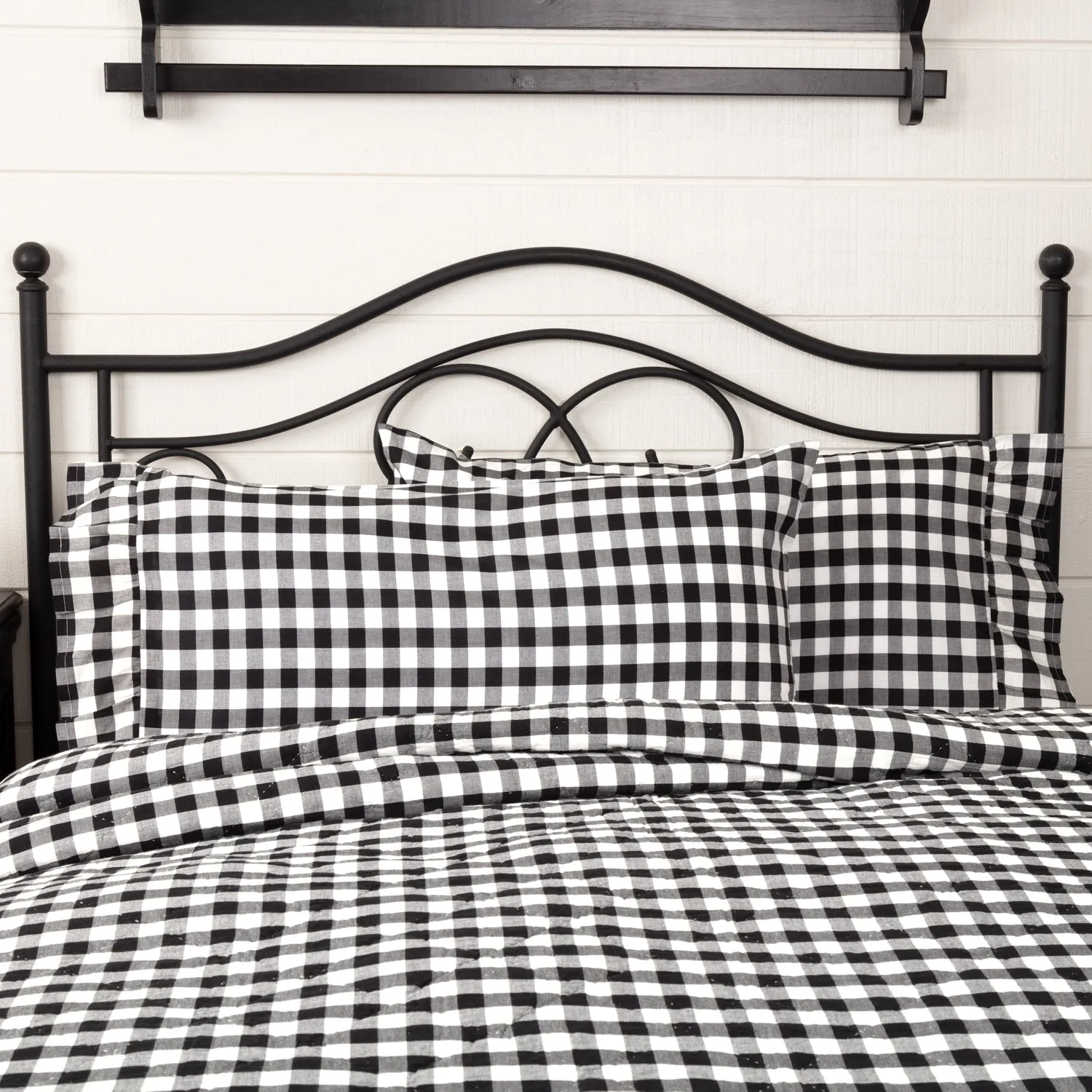 Farmhouse Pillow Case Set of 2 Annie Buffalo Check Bedroom Decor VHC Brands