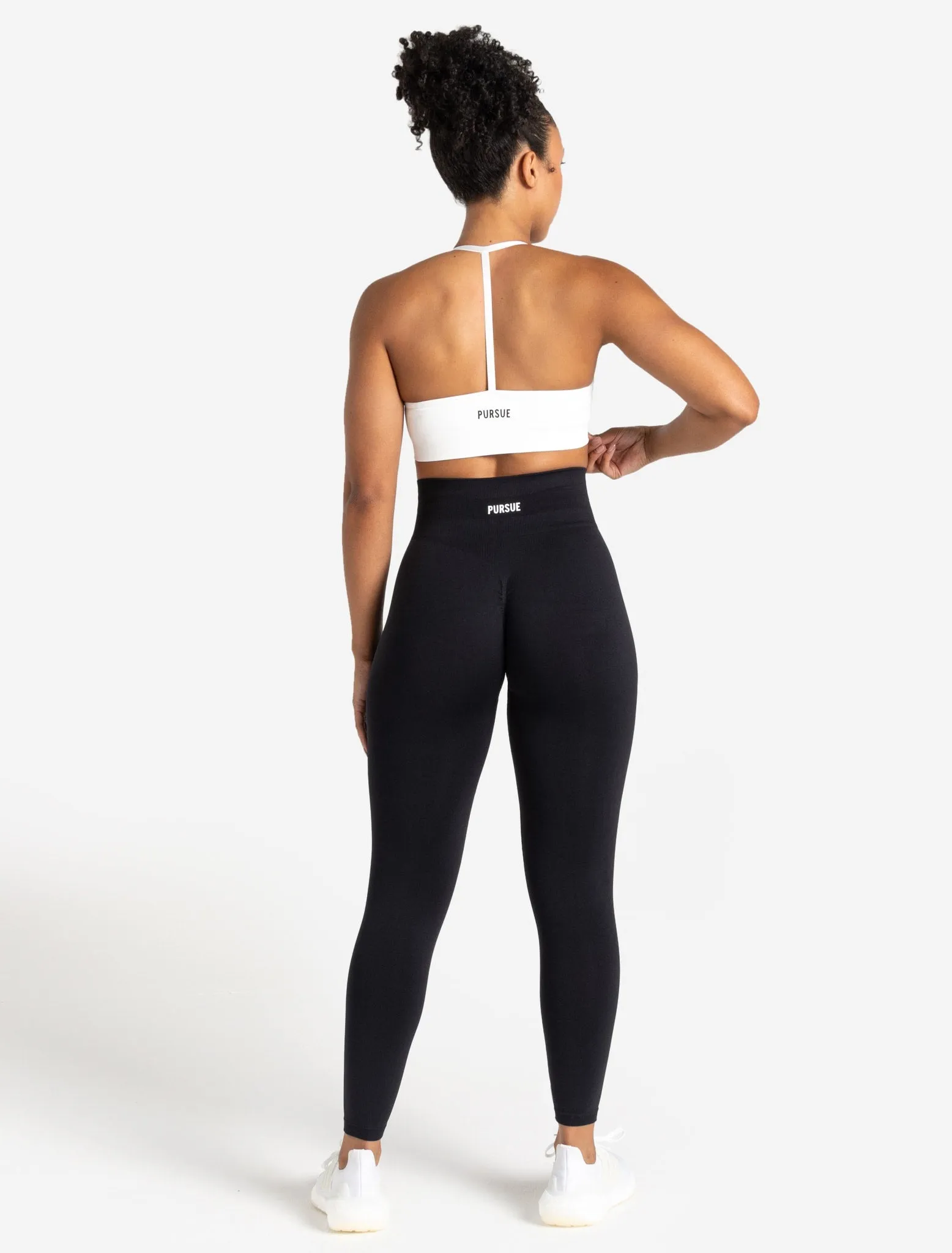 Scrunch Seamless Sports Bra - White