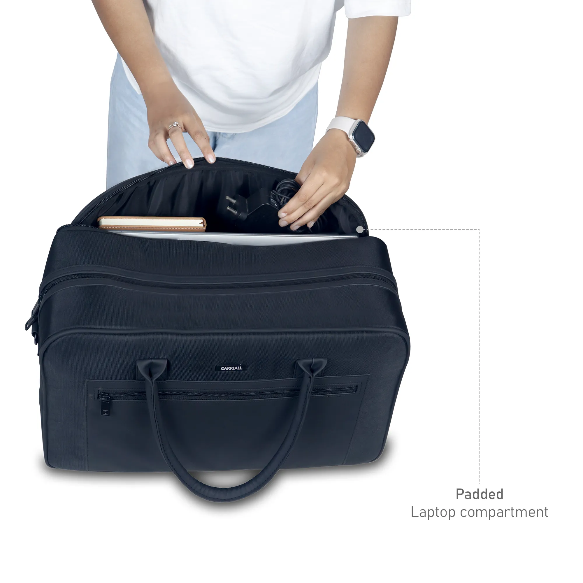 TECH DUFFLE BAG